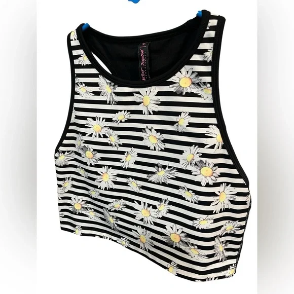Betsey Johnson Black and White Stripped w/ Daisy Print Crop Tank - Small - Picture 2 of 8